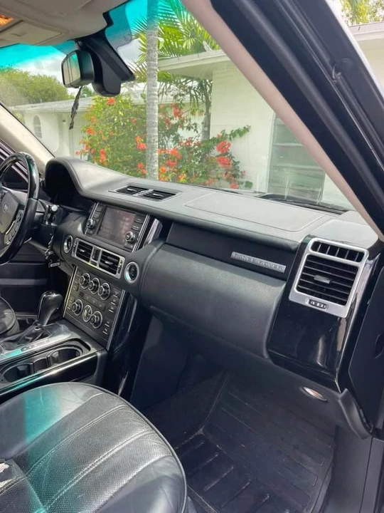 2012 Land Rover Range Rover L322 - Image 6 of 9