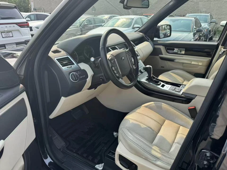 2012 Land Rover Range Rover L322 - Image 11 of 19