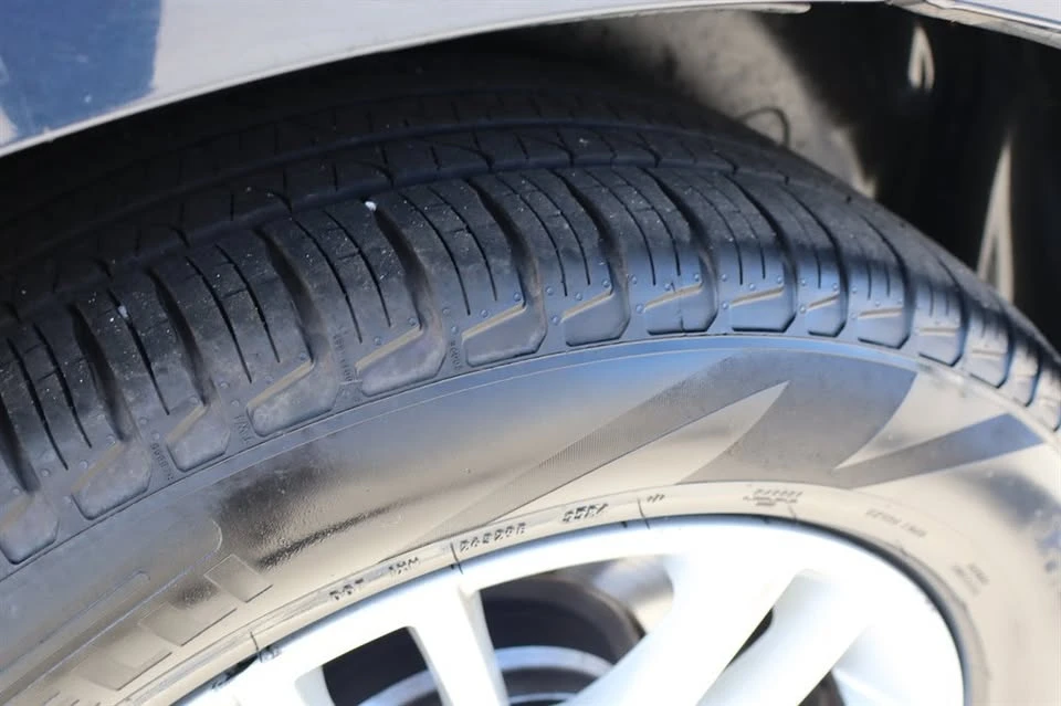 2012 Land Rover Range Rover L322 - Image 13 of 20