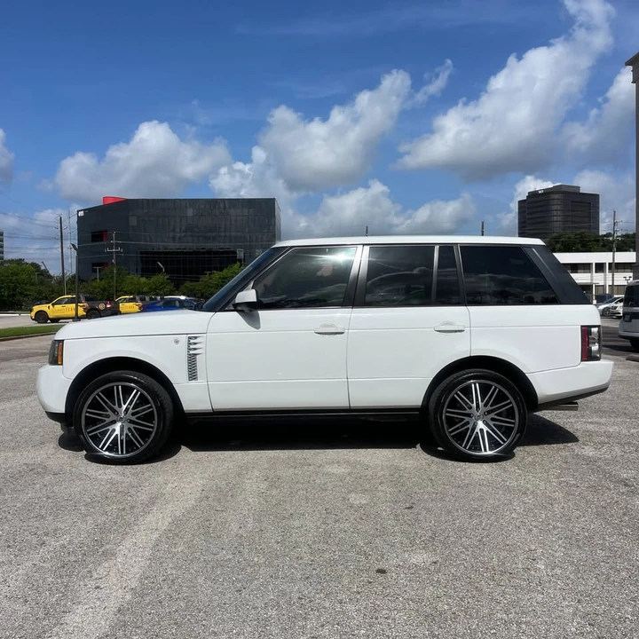 2012 Land Rover Range Rover L322 - Image 14 of 20