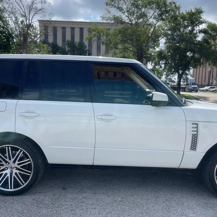 2012 Land Rover Range Rover L322 - Image 5 of 20