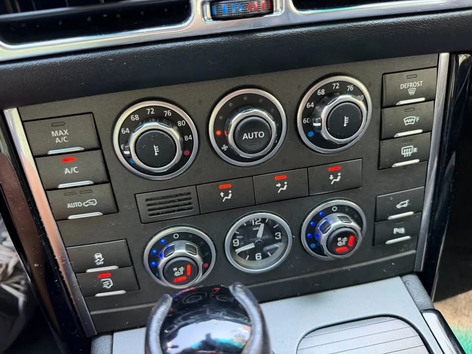 2012 Land Rover Range Rover L322 - Image 20 of 20