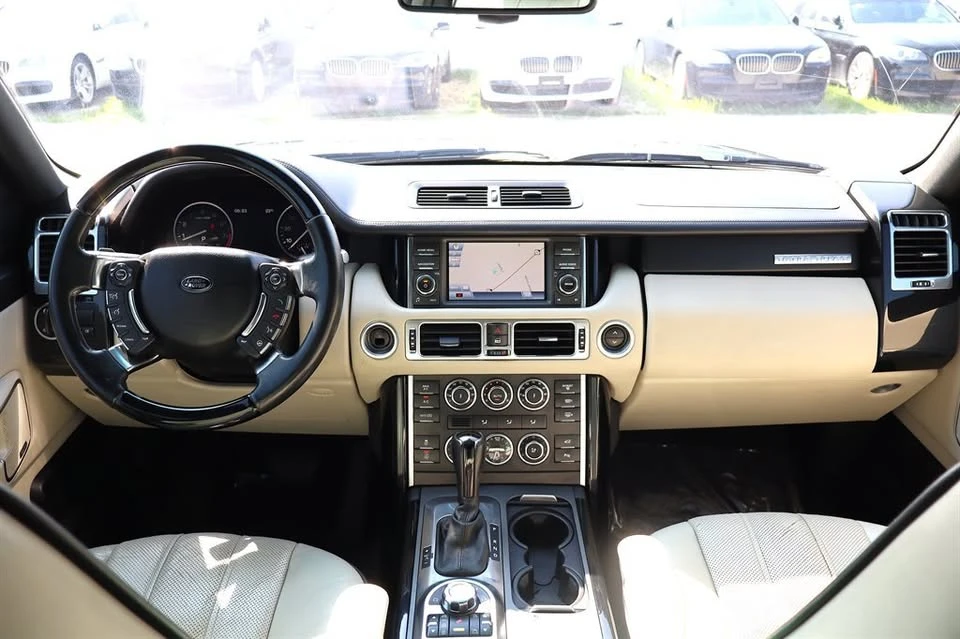 2012 Land Rover Range Rover L322 - Image 12 of 20