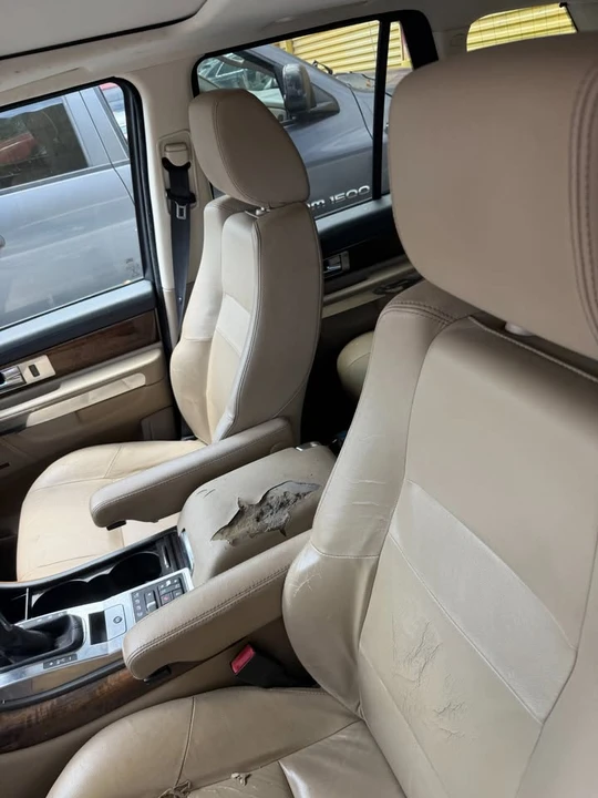 2012 Land Rover Range Rover L322 - Image 6 of 8