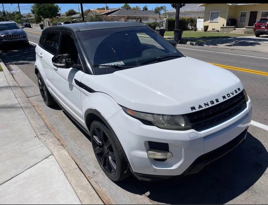 2012 Land Rover Range Rover L322 - Image 5 of 10