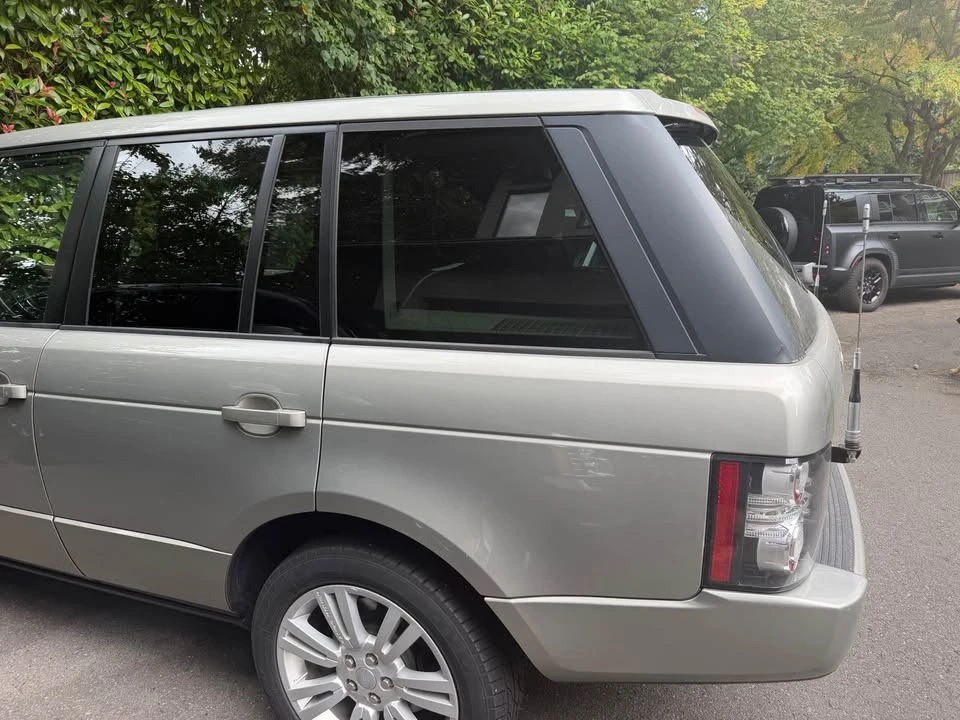 2012 Land Rover Range Rover L322 - Image 4 of 13