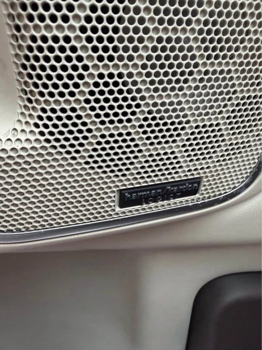 2012 Land Rover Range Rover L322 - Image 12 of 13