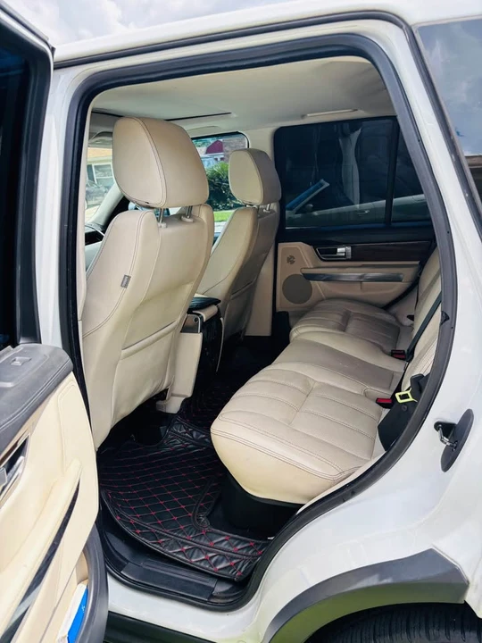 2012 Land Rover Range Rover L322 - Image 9 of 9