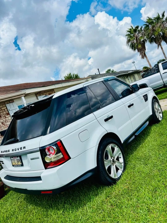 2012 Land Rover Range Rover L322 - Image 3 of 9