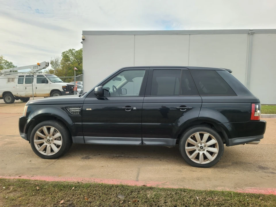 2012 Land Rover Range Rover L322 - Image 6 of 12