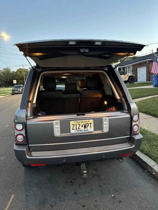 2012 Land Rover Range Rover L322 - Image 5 of 14