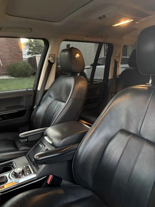 2012 Land Rover Range Rover L322 - Image 10 of 14