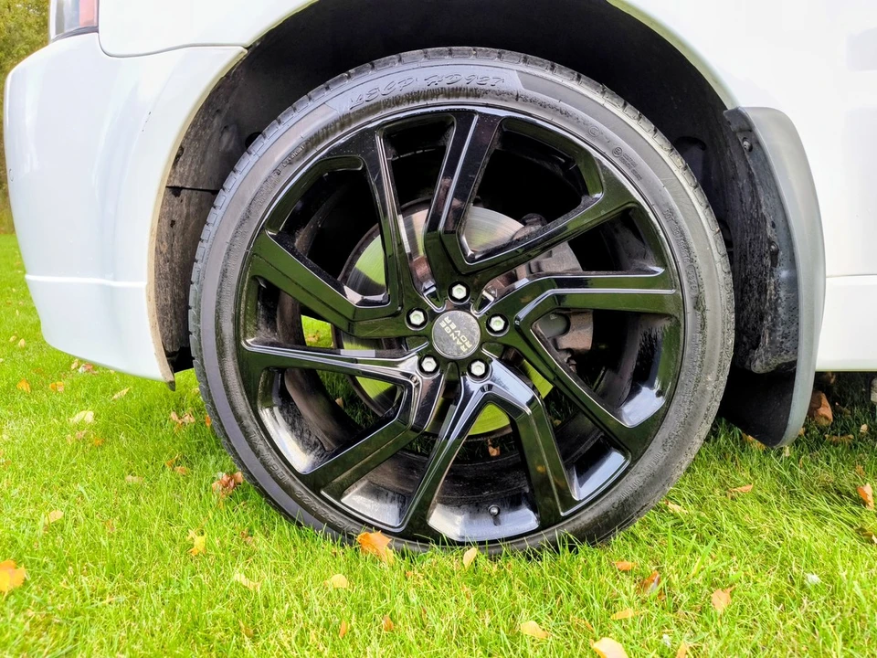 2012 Land Rover Range Rover L322 - Image 27 of 30