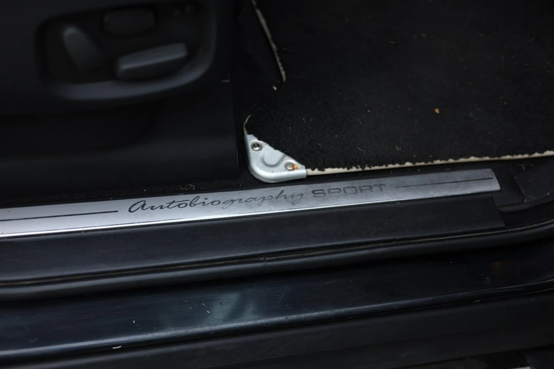 2012 Land Rover Range Rover L322 - Image 24 of 30
