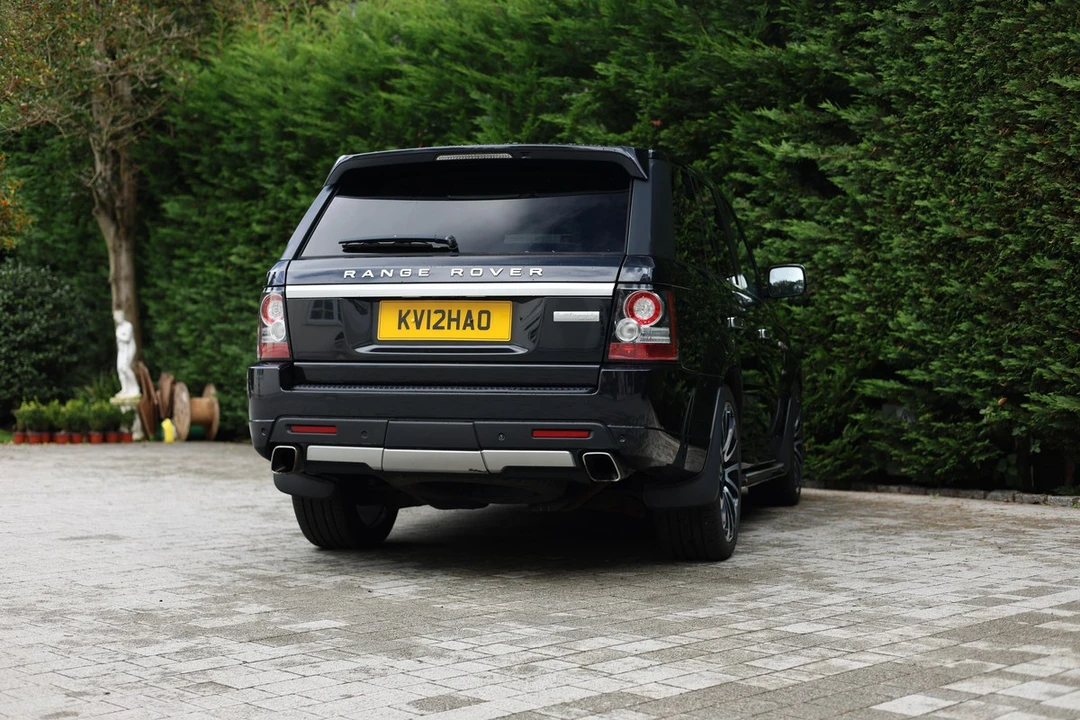 2012 Land Rover Range Rover L322 - Image 11 of 30
