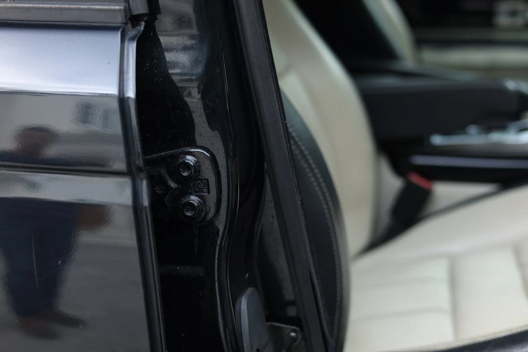 2012 Land Rover Range Rover L322 - Image 28 of 30