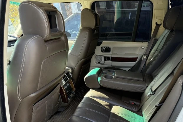2012 Land Rover Range Rover L322 - Image 5 of 8