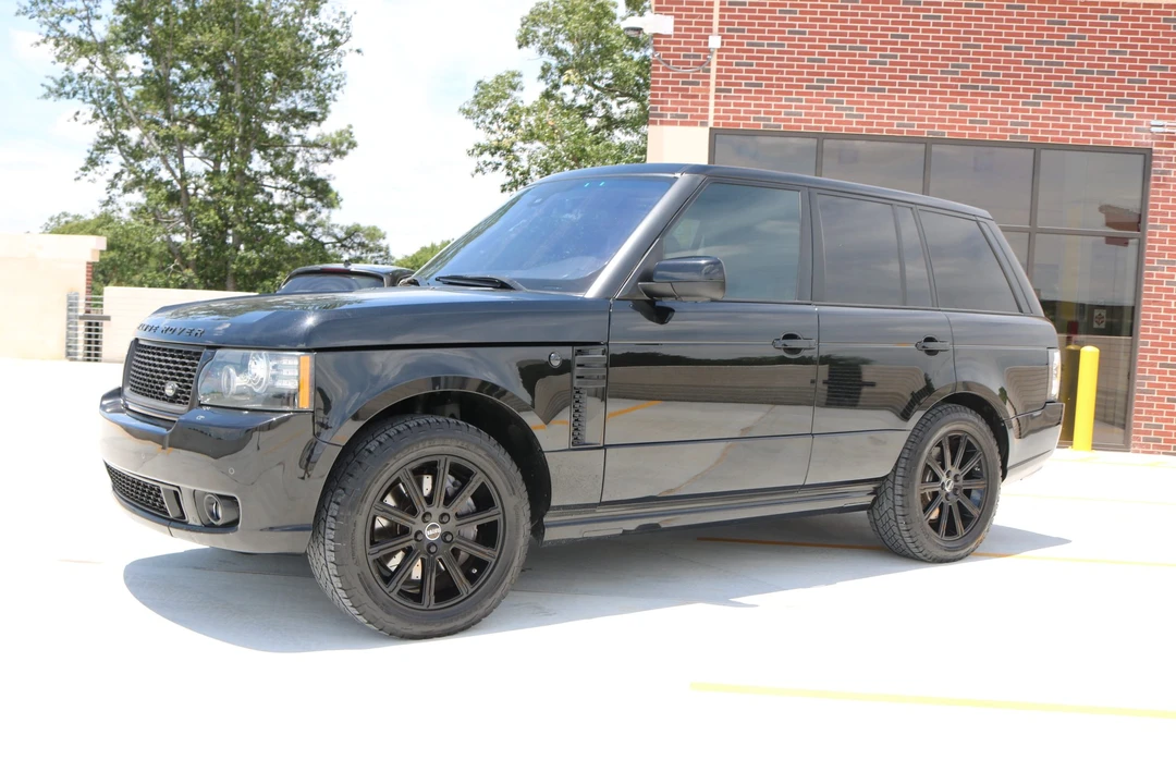 2012 Land Rover Range Rover L322 - Image 10 of 31