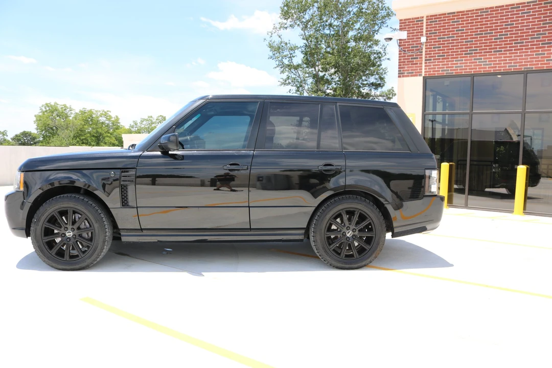 2012 Land Rover Range Rover L322 - Image 13 of 31