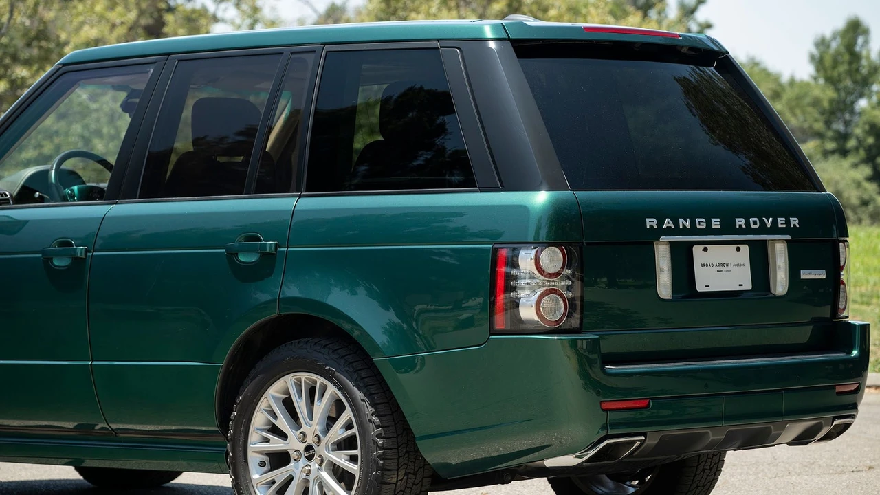 2012 Land Rover Range Rover L322 - Image 15 of 31
