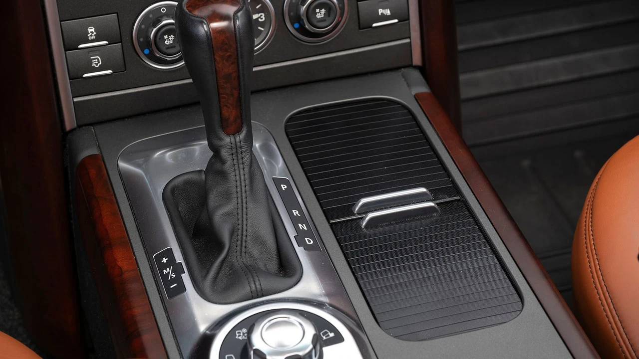 2012 Land Rover Range Rover L322 - Image 31 of 31