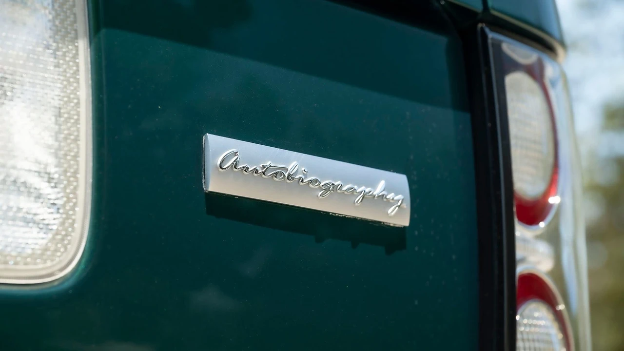 2012 Land Rover Range Rover L322 - Image 12 of 31
