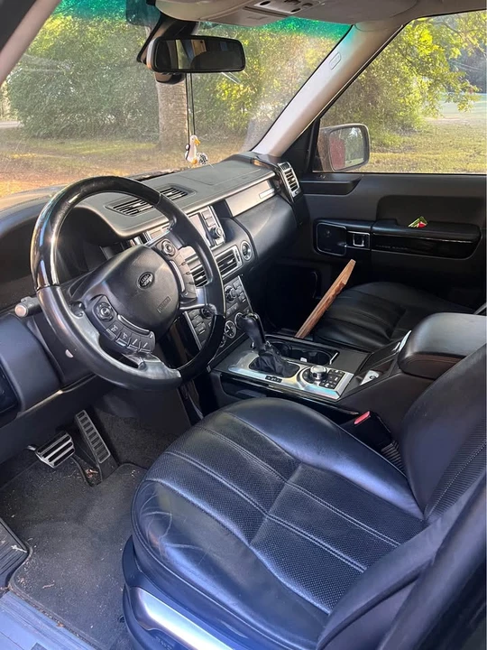 2012 Land Rover Range Rover L322 - Image 8 of 9
