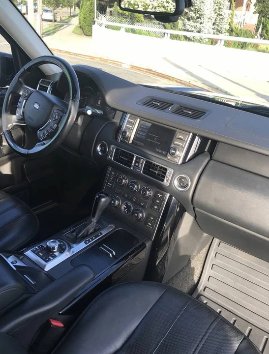 2012 Land Rover Range Rover L322 - Image 4 of 6
