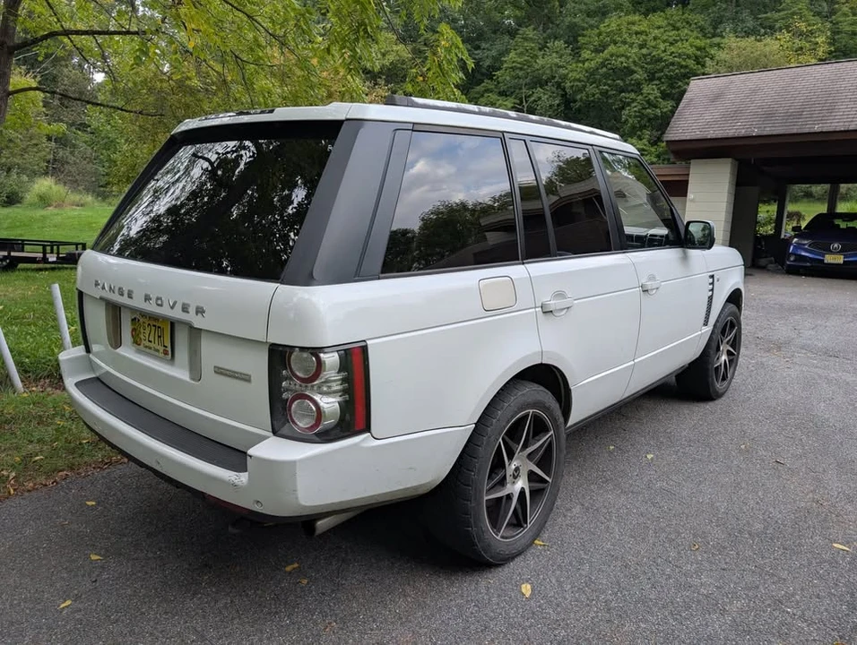 2012 Land Rover Range Rover L322 - Image 3 of 20