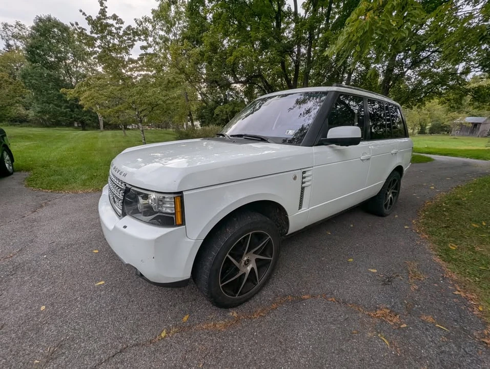 2012 Land Rover Range Rover L322 - Image 19 of 20
