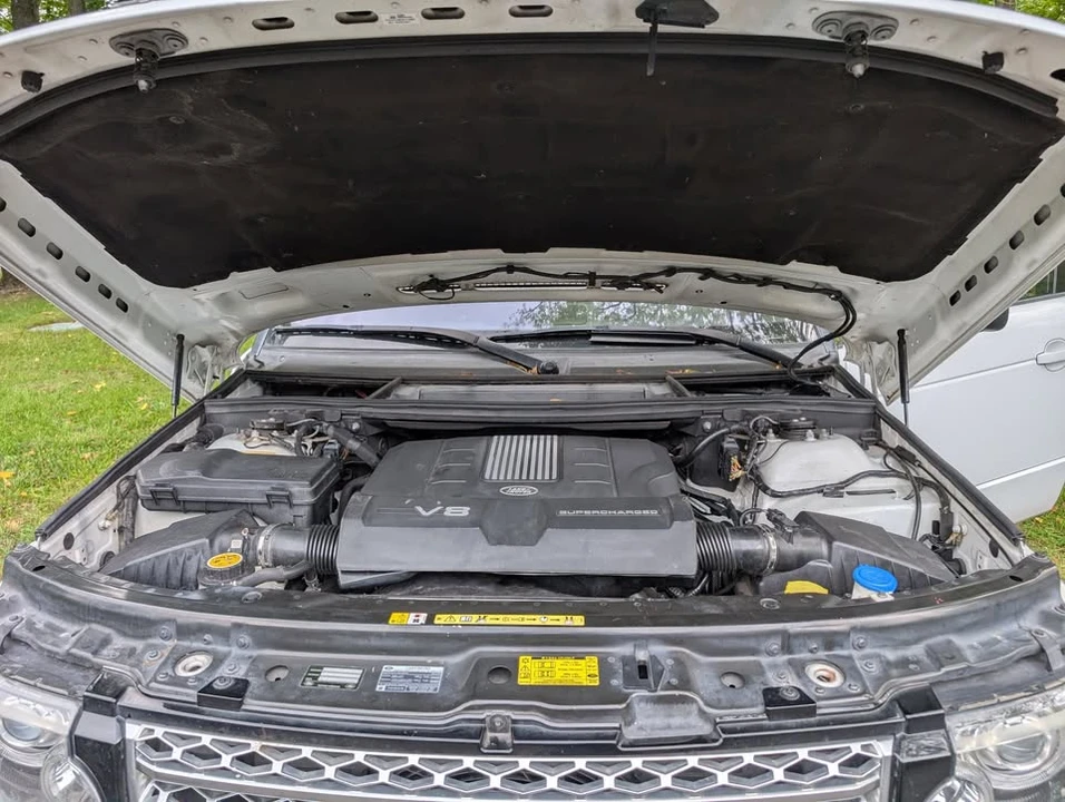 2012 Land Rover Range Rover L322 - Image 13 of 20