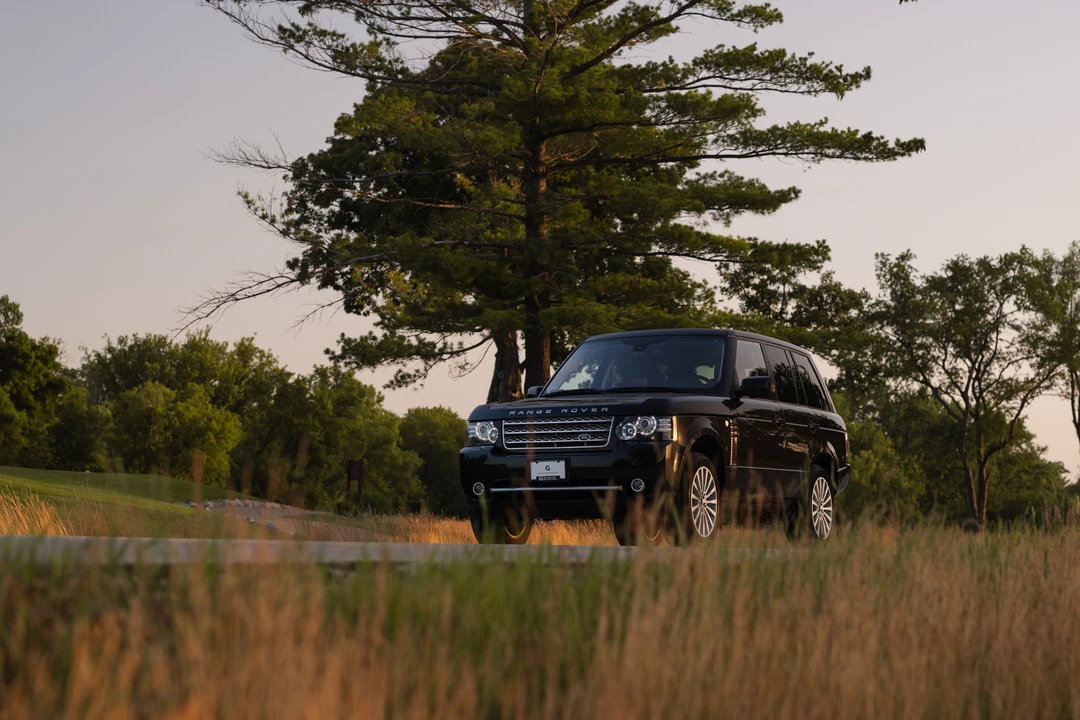 2012 Land Rover Range Rover L322 - Image 2 of 31