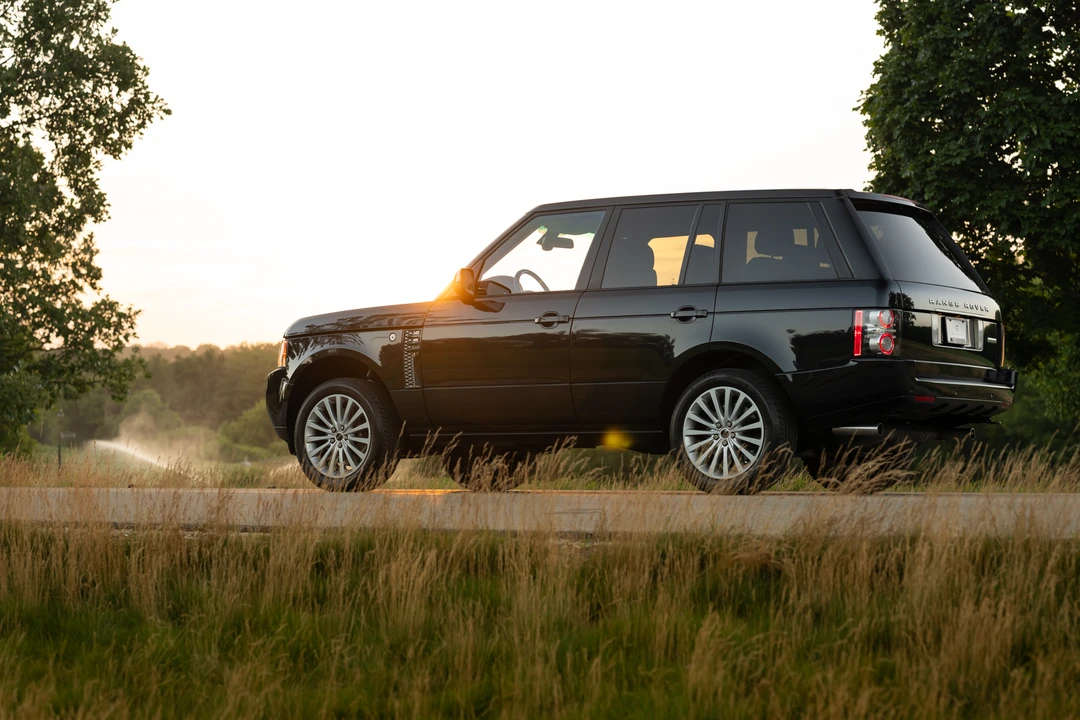 2012 Land Rover Range Rover L322 - Image 4 of 31