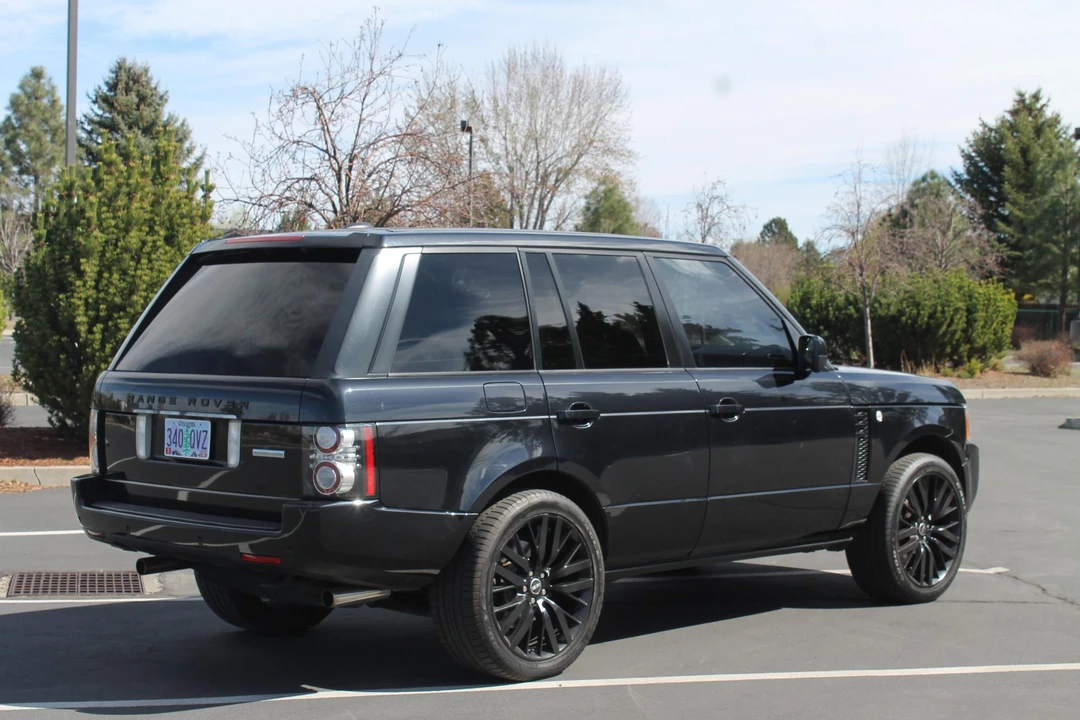 2012 Land Rover Range Rover L322 - Image 19 of 31