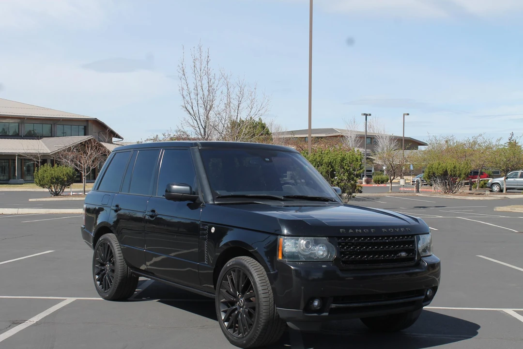 2012 Land Rover Range Rover L322 - Image 9 of 31