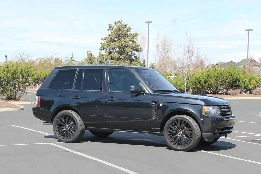 2012 Land Rover Range Rover L322 - Image 12 of 31