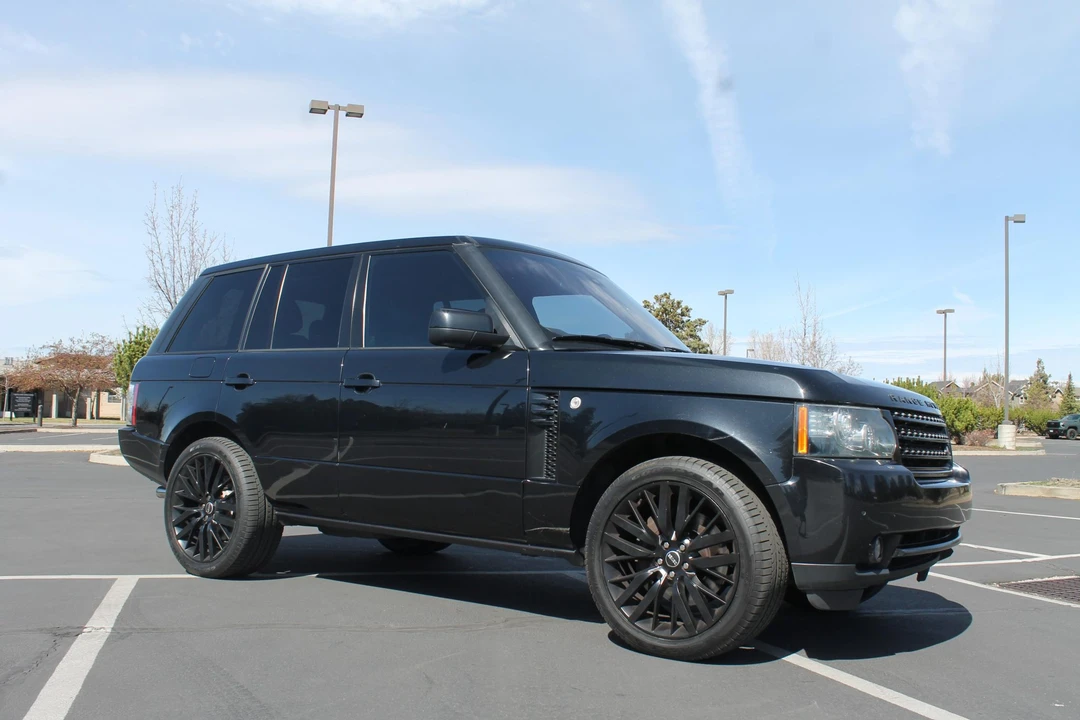 2012 Land Rover Range Rover L322 - Image 10 of 31