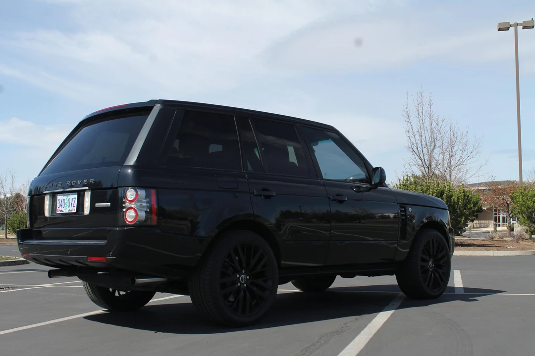 2012 Land Rover Range Rover L322 - Image 23 of 31