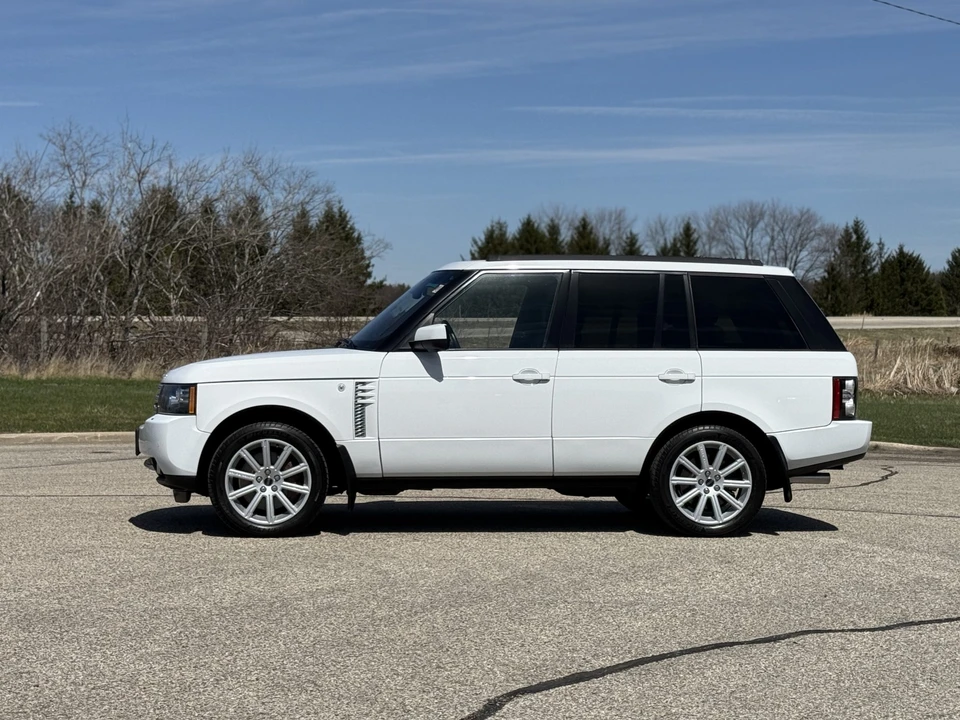 2012 Land Rover Range Rover L322 - Image 9 of 21
