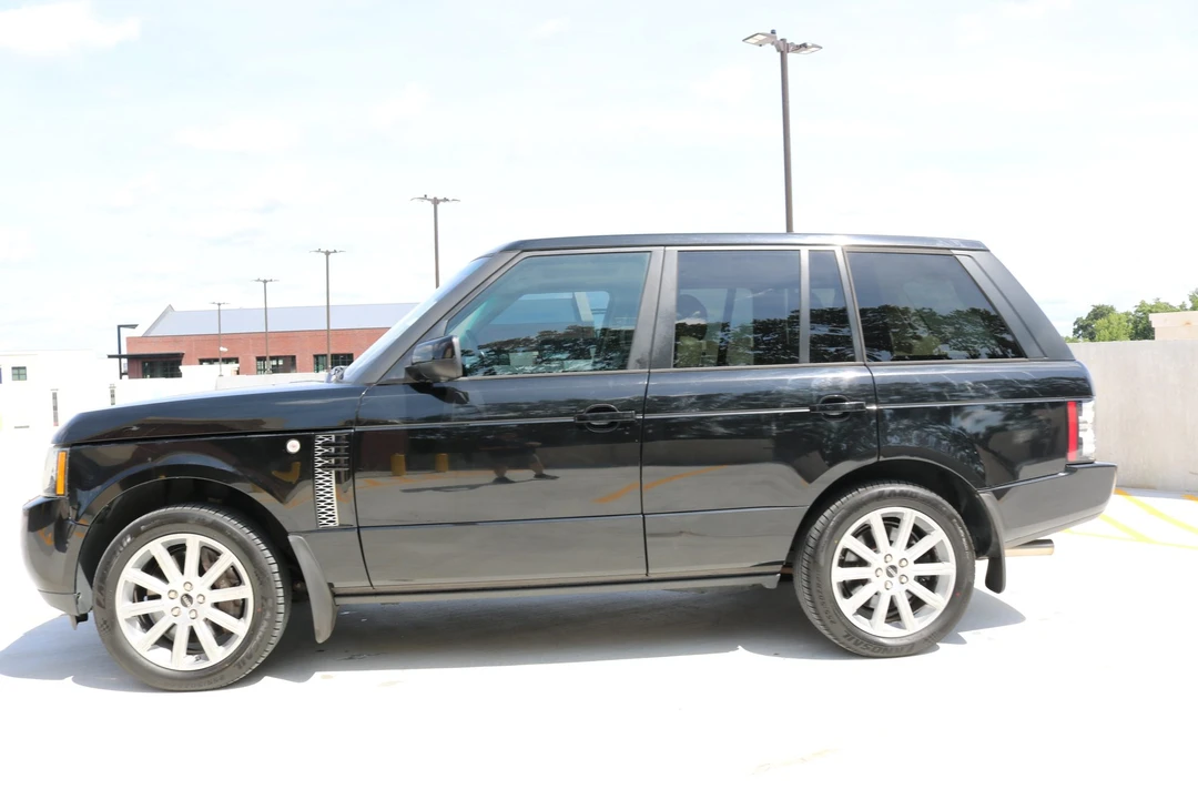 2012 Land Rover Range Rover L322 - Image 11 of 31