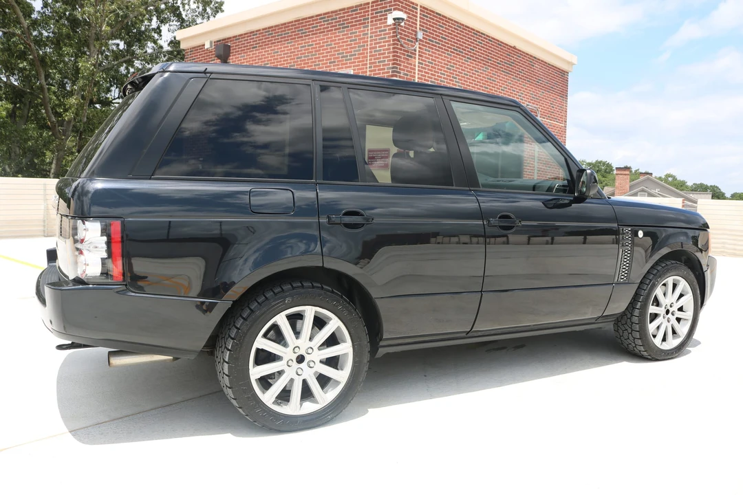 2012 Land Rover Range Rover L322 - Image 22 of 31