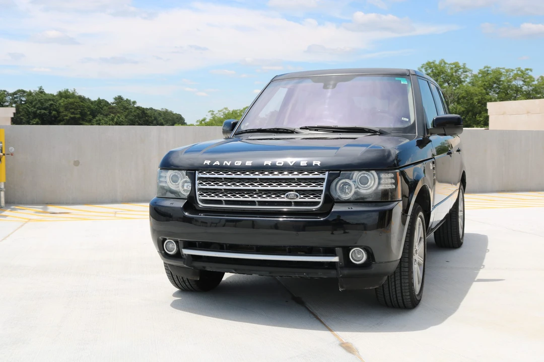 2012 Land Rover Range Rover L322 - Image 2 of 31