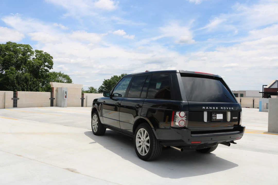 2012 Land Rover Range Rover L322 - Image 16 of 31