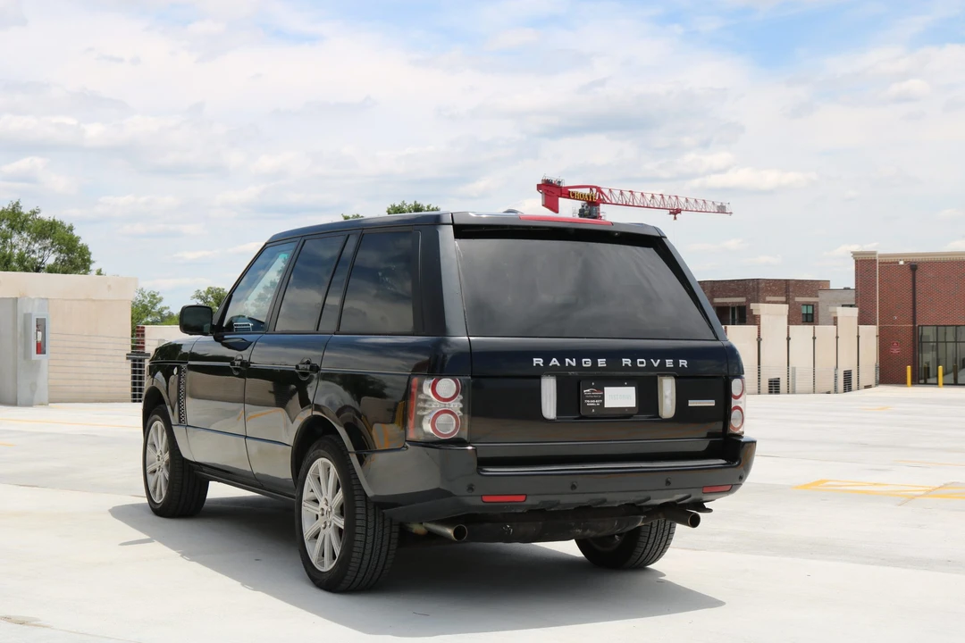 2012 Land Rover Range Rover L322 - Image 19 of 31
