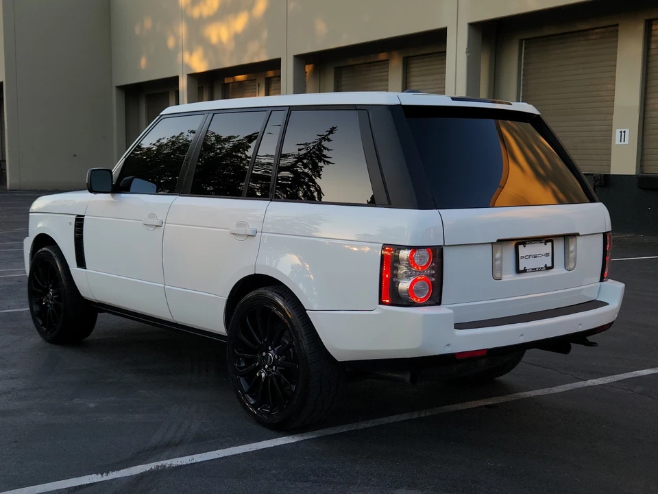 2012 Land Rover Range Rover L322 - Image 10 of 21