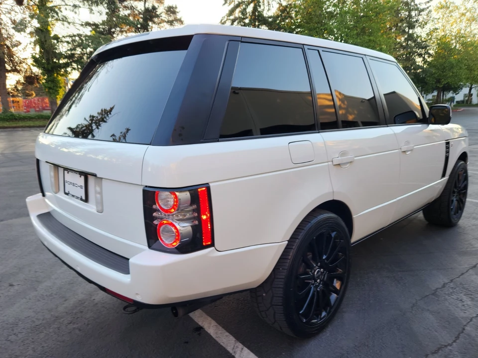 2012 Land Rover Range Rover L322 - Image 23 of 31
