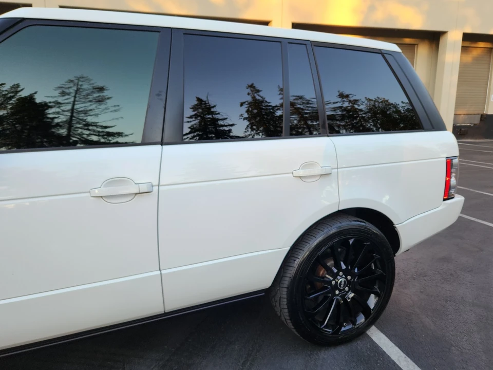 2012 Land Rover Range Rover L322 - Image 15 of 21