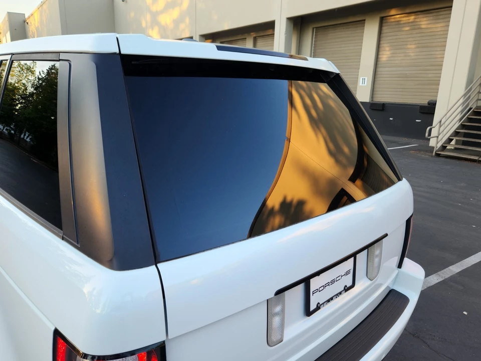 2012 Land Rover Range Rover L322 - Image 20 of 21