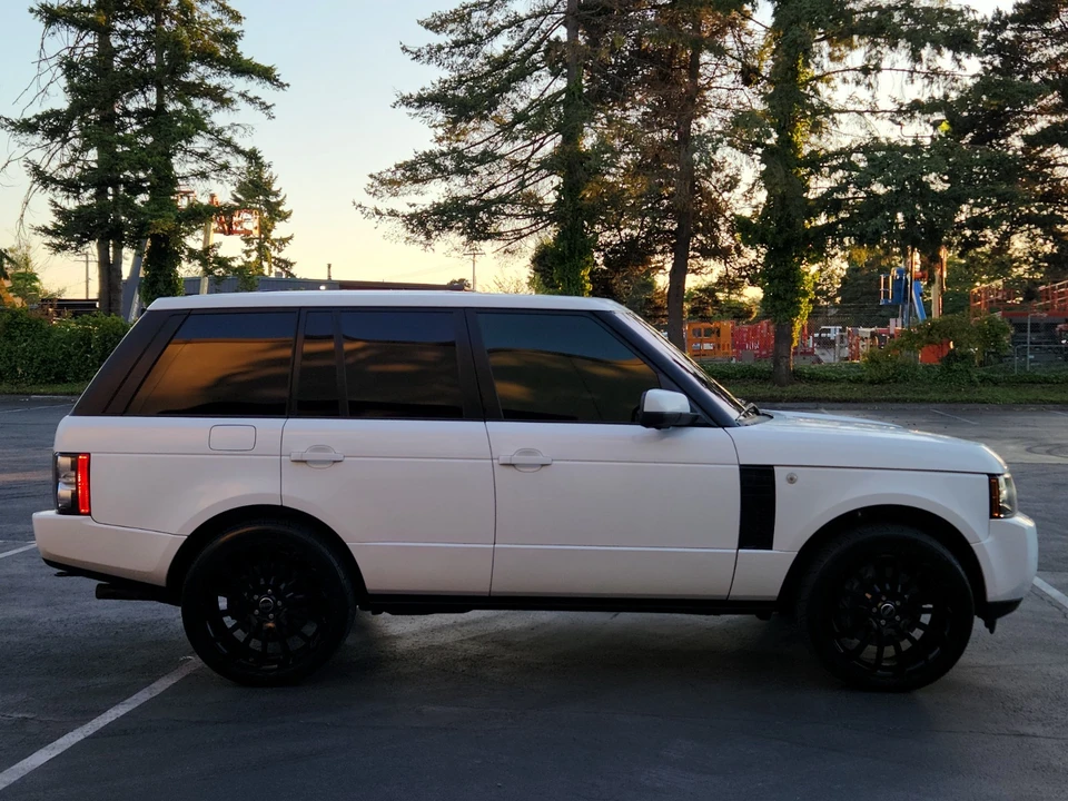 2012 Land Rover Range Rover L322 - Image 13 of 21