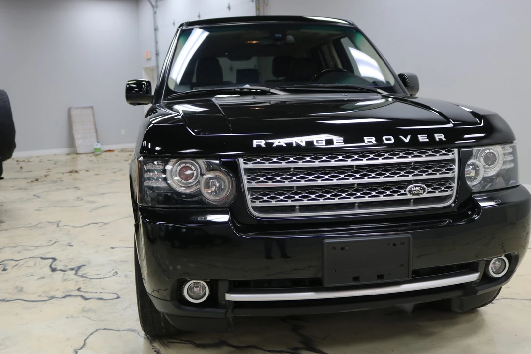 2012 Land Rover Range Rover L322 - Image 9 of 31
